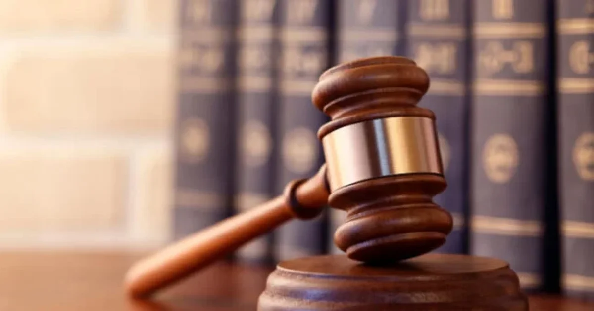 غلط سرجری اور غفلت کا کیس: کراچی کی عدالت نے سول ہسپتال کو خاتون کو 6.5 ملین روپے ادا کرنے کا حکم دے دیا۔